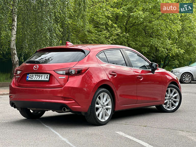 Хетчбек Mazda 3 2017 в Вінниці
