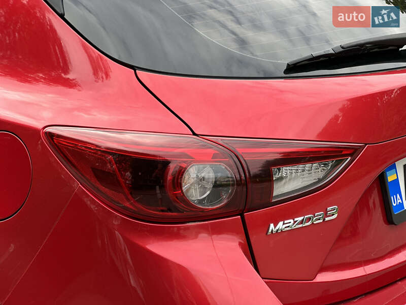 Хетчбек Mazda 3 2017 в Вінниці