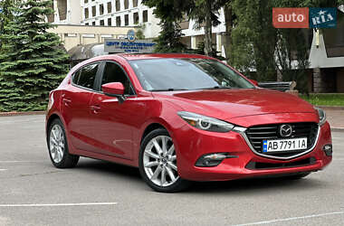 Хетчбек Mazda 3 2017 в Вінниці