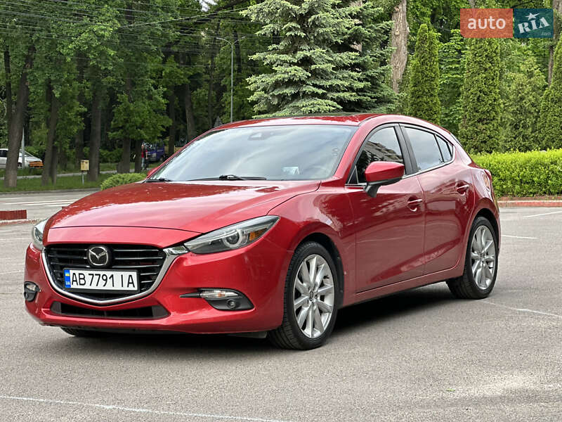 Хетчбек Mazda 3 2017 в Вінниці