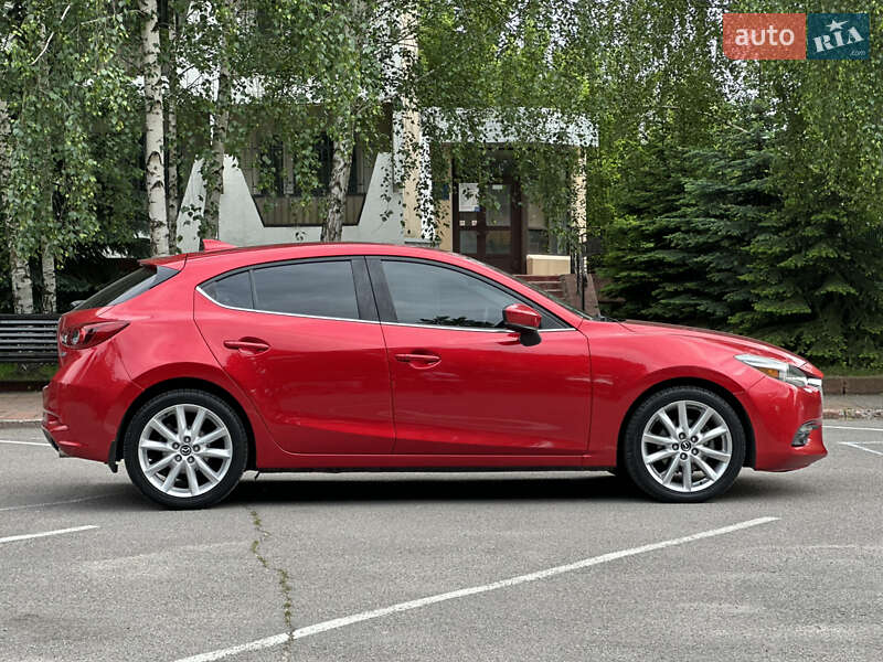 Хетчбек Mazda 3 2017 в Вінниці