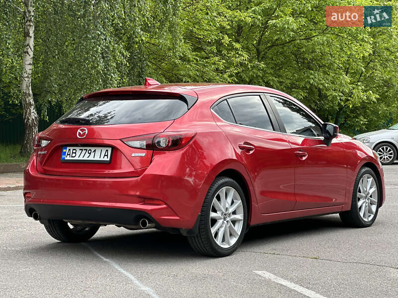 Хетчбек Mazda 3 2017 в Вінниці
