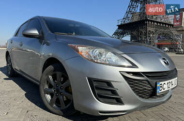 Mazda 3  2010