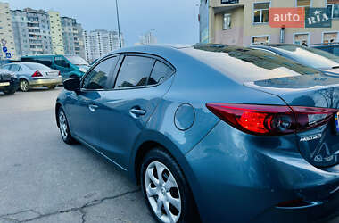 Mazda 3  2016