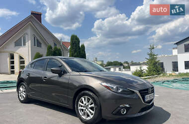 Mazda 3  2015
