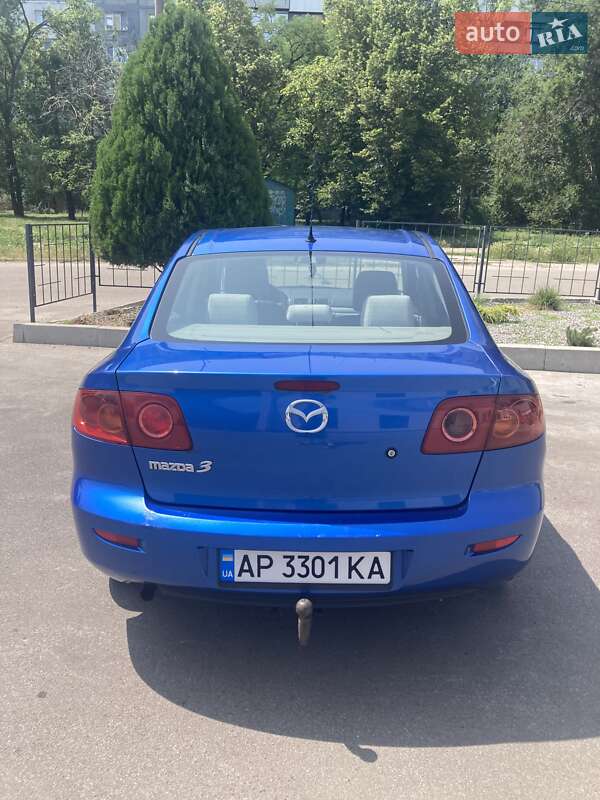 Седан Mazda 3 2004 в Запорожье