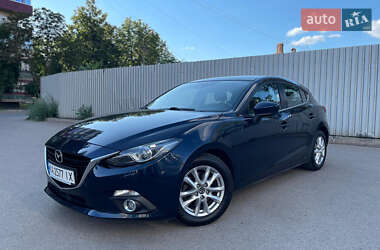 Mazda 3  2015