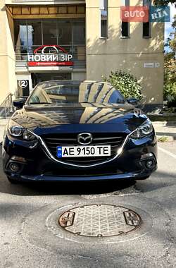 Mazda 3 2015