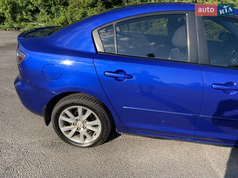 Седан Mazda 3 2007 в Дніпрі