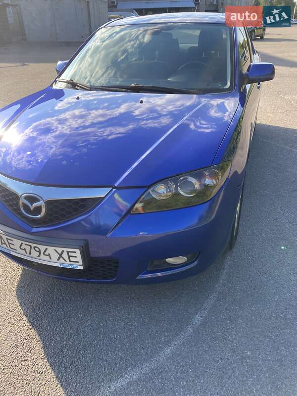 Седан Mazda 3 2007 в Дніпрі