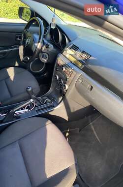 Седан Mazda 3 2007 в Дніпрі
