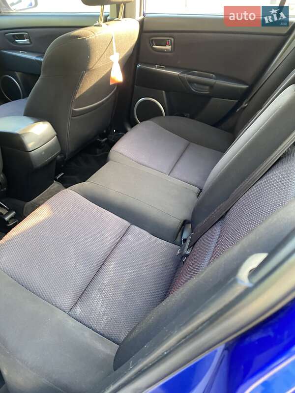 Седан Mazda 3 2007 в Дніпрі