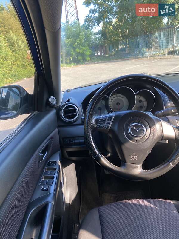 Седан Mazda 3 2007 в Дніпрі
