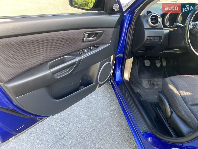 Седан Mazda 3 2007 в Дніпрі