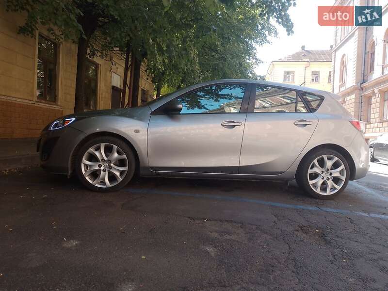 Хэтчбек Mazda 3 2010 в Черновцах фото 17 Хэтчбек Mazda 3 2010 в Черновцах