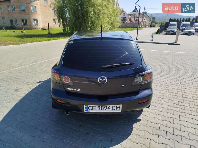 Хетчбек Mazda 3 2005 в Чернівцях