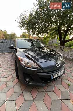 Mazda 3  2012