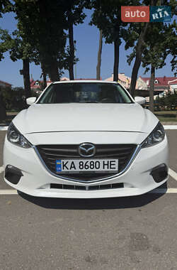 Mazda 3  2015