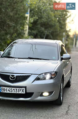 Mazda 3  2005