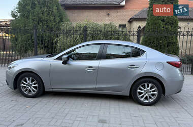 Mazda 3  2016
