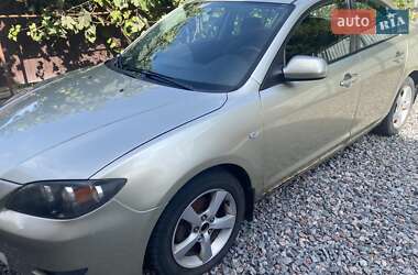 Mazda 3  2005