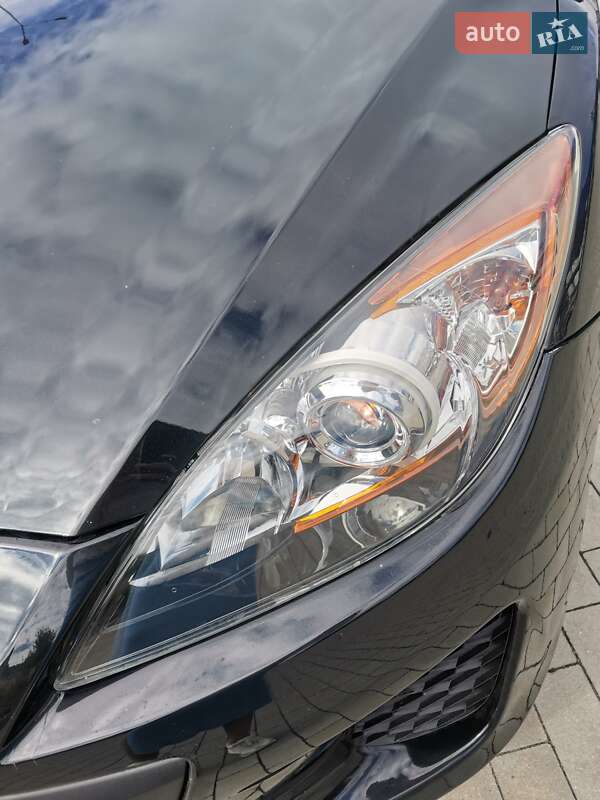 Седан Mazda 3 2013 в Виннице