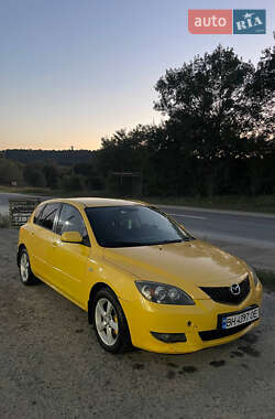 Mazda 3  2004