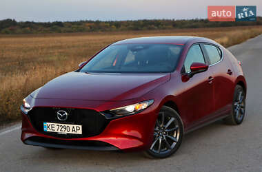 Mazda 3  2024