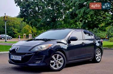 Mazda 3  2010