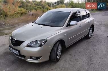 Mazda 3  2005