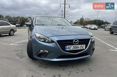 Mazda 3  2013