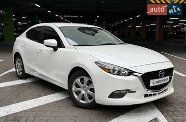 Mazda 3 2017