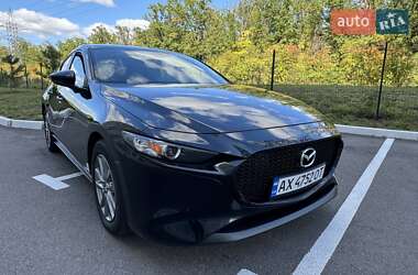 Mazda 3  2022