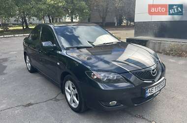 Mazda 3  2005