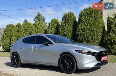 Mazda 3  2022