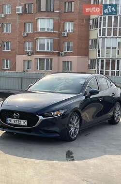 Mazda 3  2019