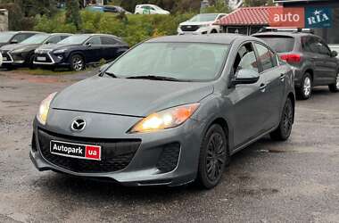 Mazda 3  2012