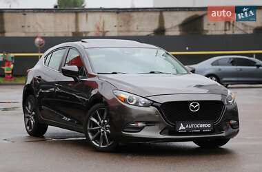 Mazda 3  2017