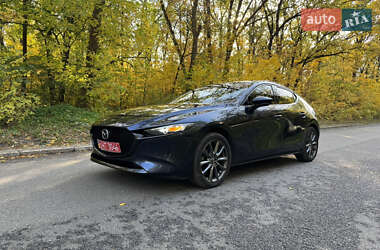 Mazda 3 2019