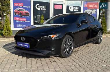 Mazda 3  2019