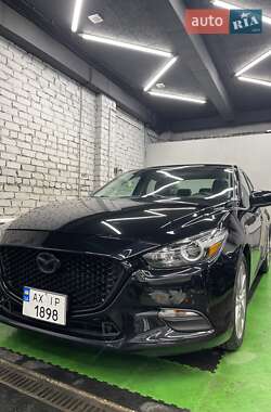 Mazda 3  2016