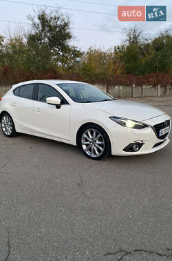 Mazda 3  2013