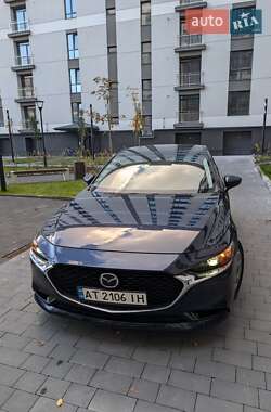 Mazda 3  2019