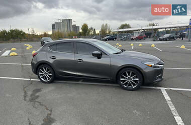 Mazda 3 2017