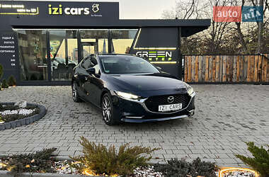 Mazda 3  2022