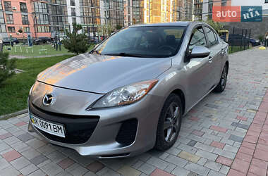 Mazda 3  2012