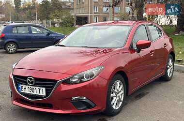 Mazda 3  2016