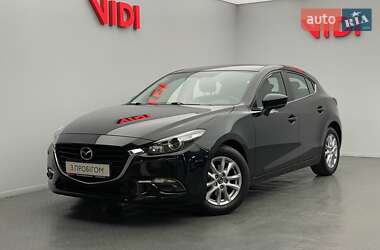Mazda 3  2018