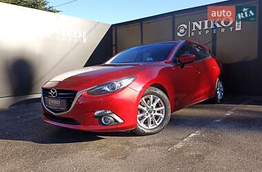 Mazda 3  2016