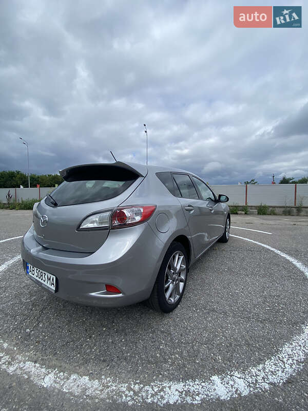 Хэтчбек Mazda 3 2012 в Виннице